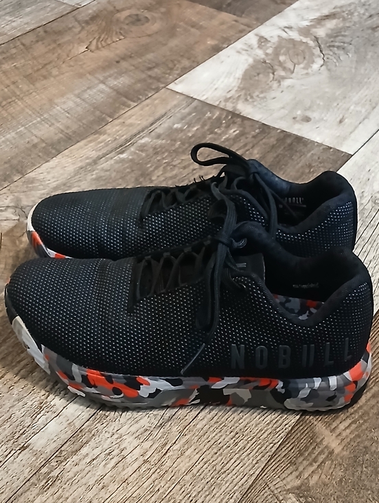 NOBULL Shoes - NOBULL Black Athletic Shoes with Red Camouflage Sole